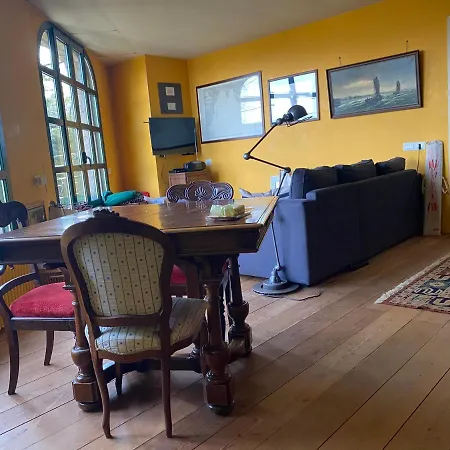 Charming Apartment In An Historic Villa Apartment